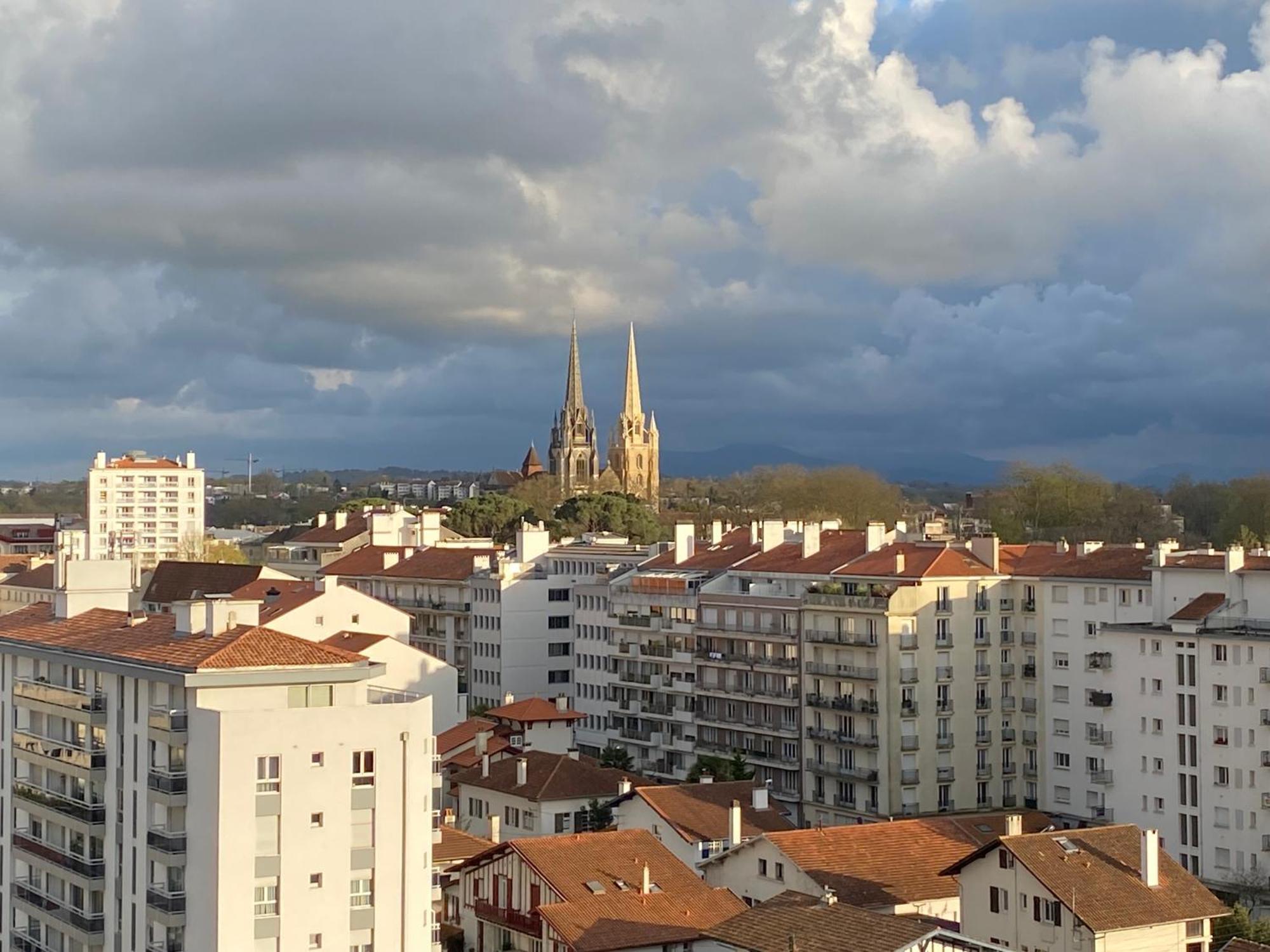 Okko Hotels Bayonne Centre Luaran gambar
